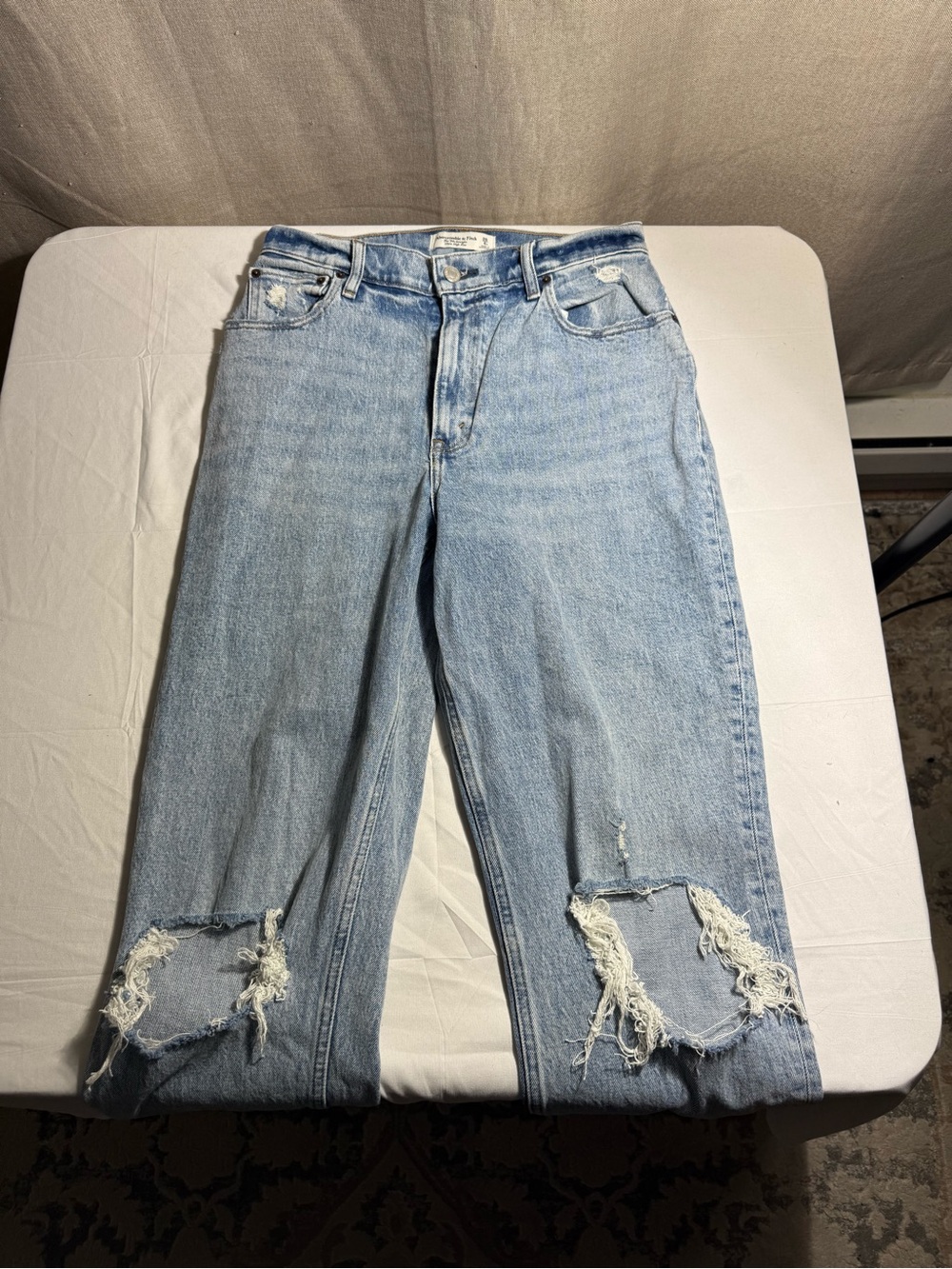 Abercrombie & Fitch Ultra High Rise Curve Love Ankle Straight Jeans 28/6